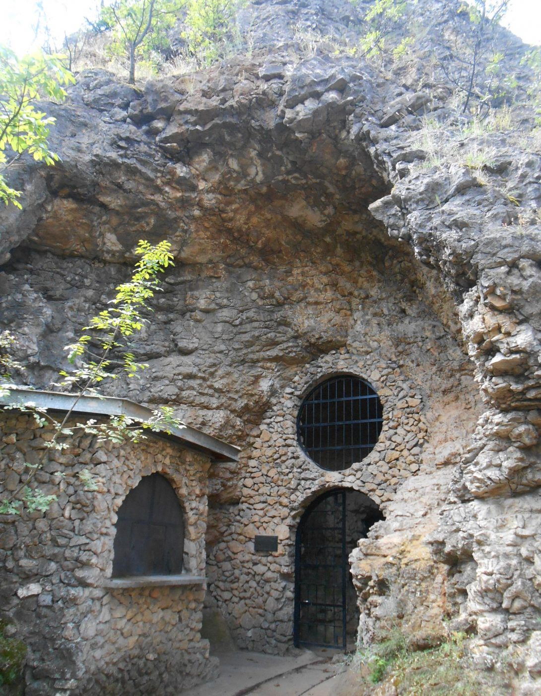 Pećina Risovača, Aranđelovac, Narodni muzej